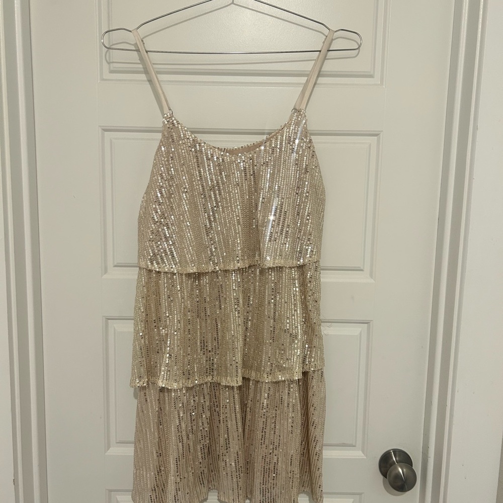 Elegant Sequin Mini Dress in Gold
